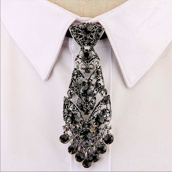 Jewelry - NEW Choker Necklace Silky Black Choker Glittery Crystal Black Tie